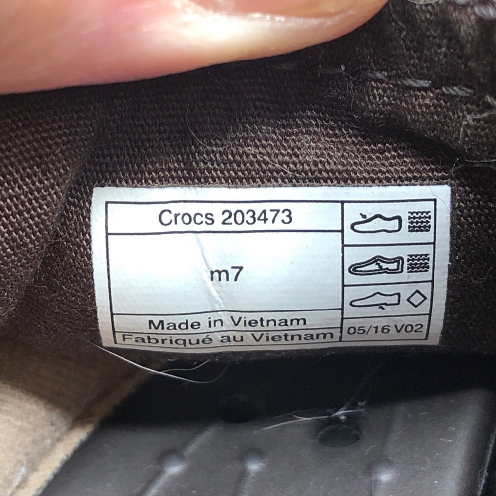 Crocs Walu Luxe Canvas Loafers Slip-On Casual Brown Shoes‎ 203473 Men's Size 7 - Picture 16 of 16